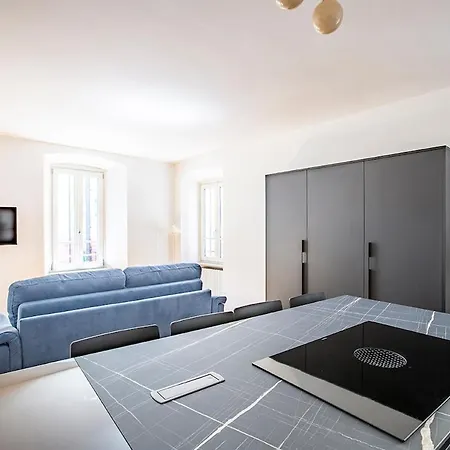 With View, Sauna And Air Conditioning * Mandello del Lario