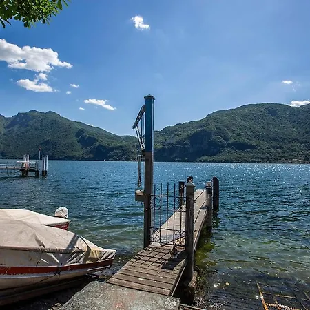 Διαμέρισμα With View, Sauna And Air Conditioning Mandello del Lario